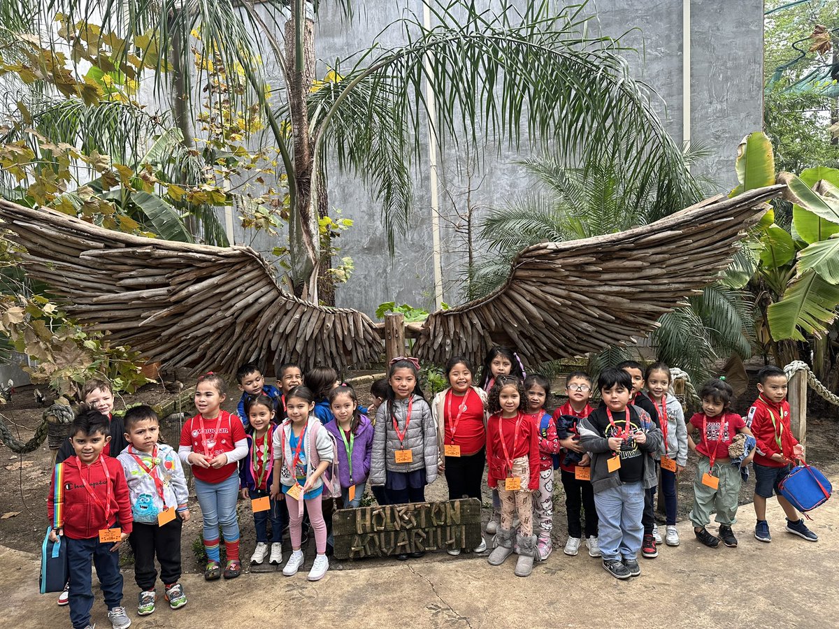 We enjoyed our field trip to the Houston Interactive Aquarium <a href="/StovallPK_AISD/">Stovall EC/PK/K</a> <a href="/MrAmes_/">Jeremy Ames</a> <a href="/przluis71/">Luis Perez</a> <a href="/JoshuaGobert/">Dr. Joshua Gobert</a>