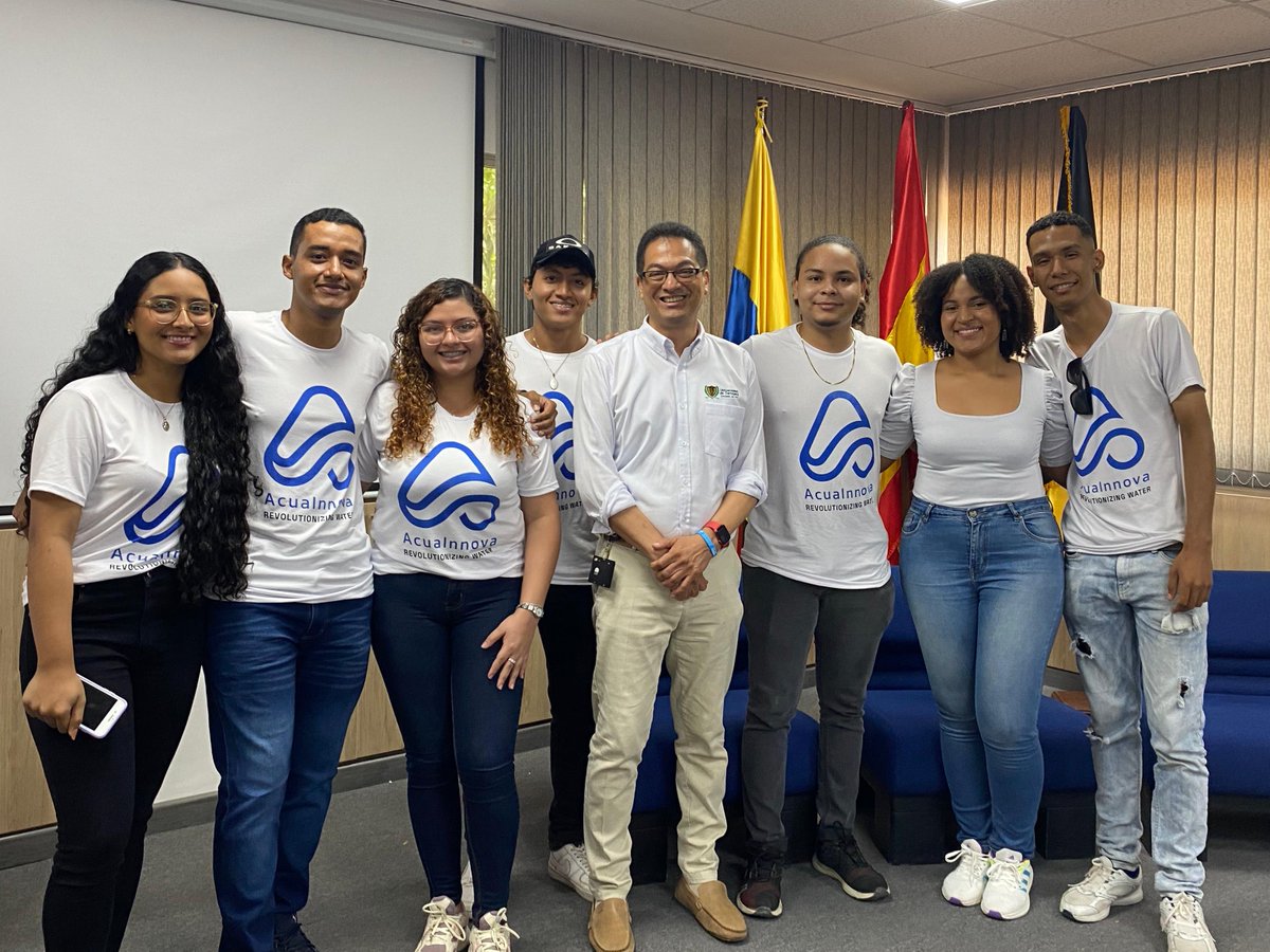 Anunciamos el lanzamiento del  semillero de investigación AcuaInnova - Revolucionando el Agua.  Nuestros estudiantes decididos a explorar nuevas fronteras en la investigación sobre recursos hídricos  @uni_cartagena  #WorldWaterDay2024