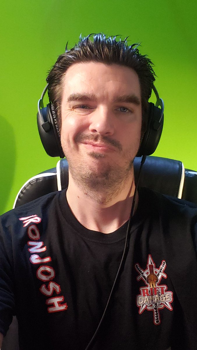 IronJosh300's tweet photo. Ever since day 1, I've loved having my own gamer tag on my shirts....
@RiftDamage https://t.co/O31q6q6poH