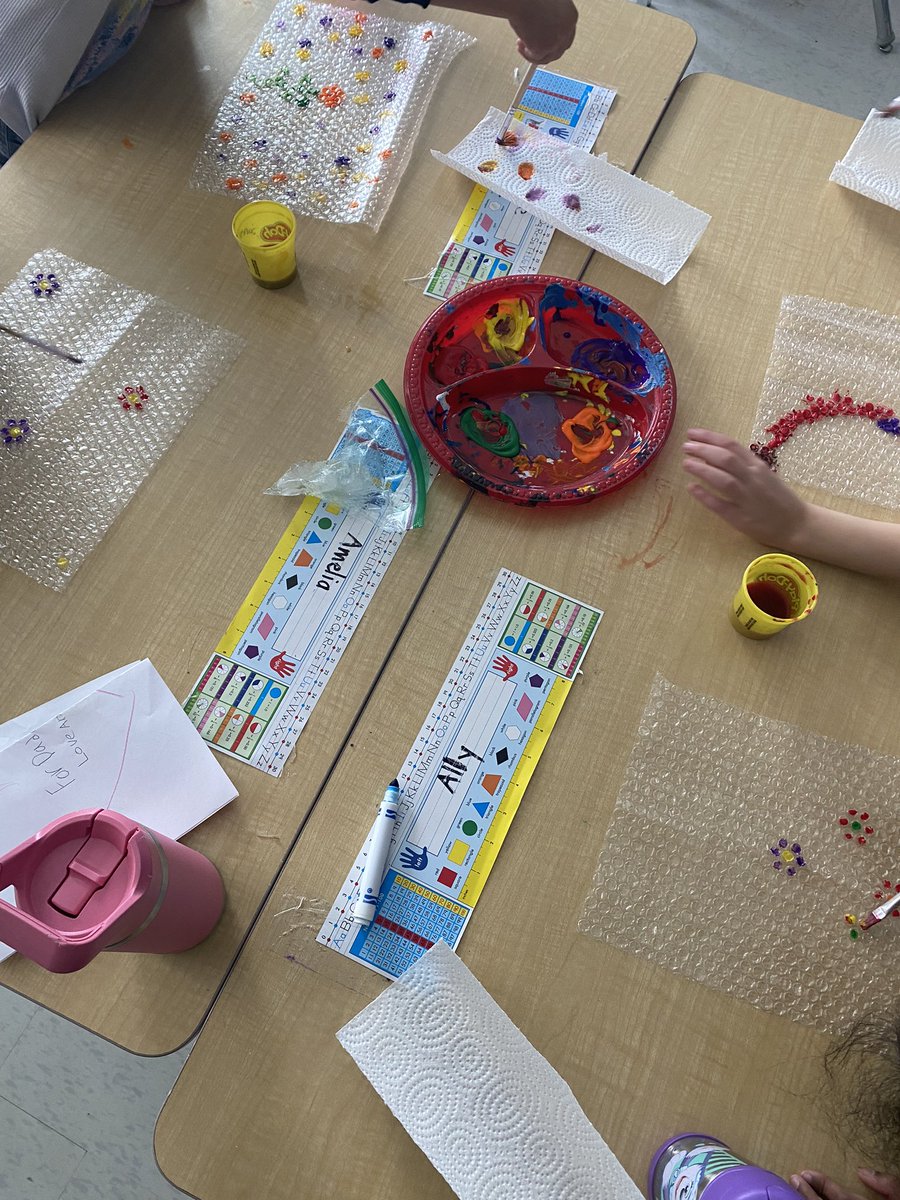 Ms. Rose tweet media