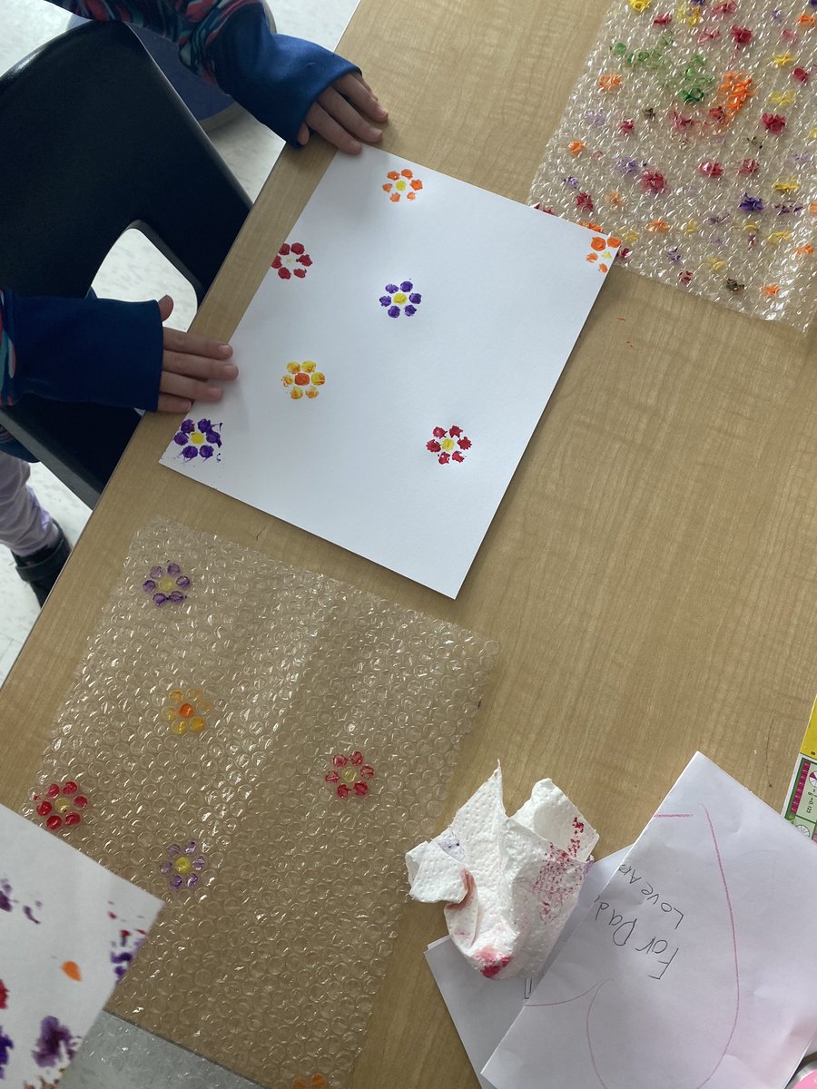 Ms. Rose tweet media