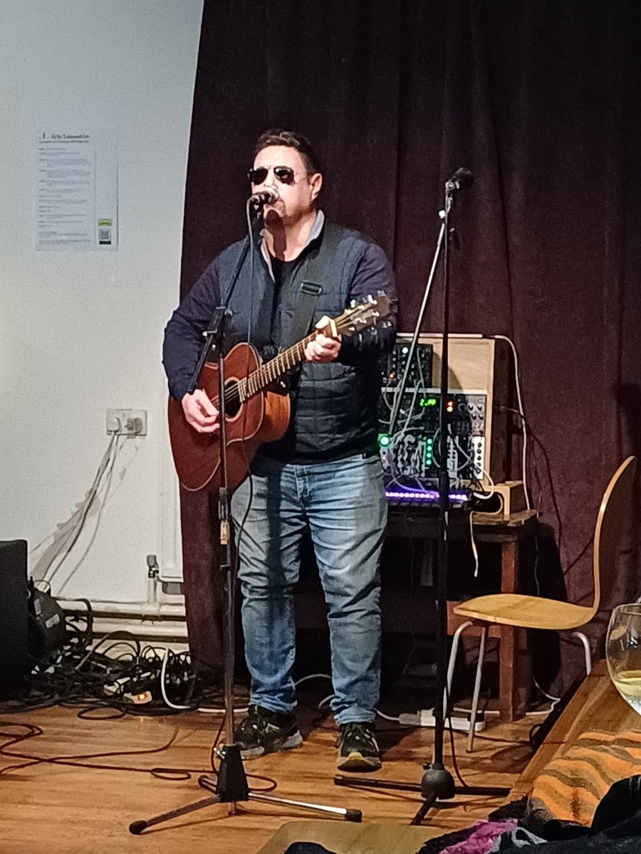 Great night with a variety of acts! 

So much talent in the area…

<a href="/HorseandBamboo/">Horse + Bamboo</a> 

#openmic #waterfoot #lancashire