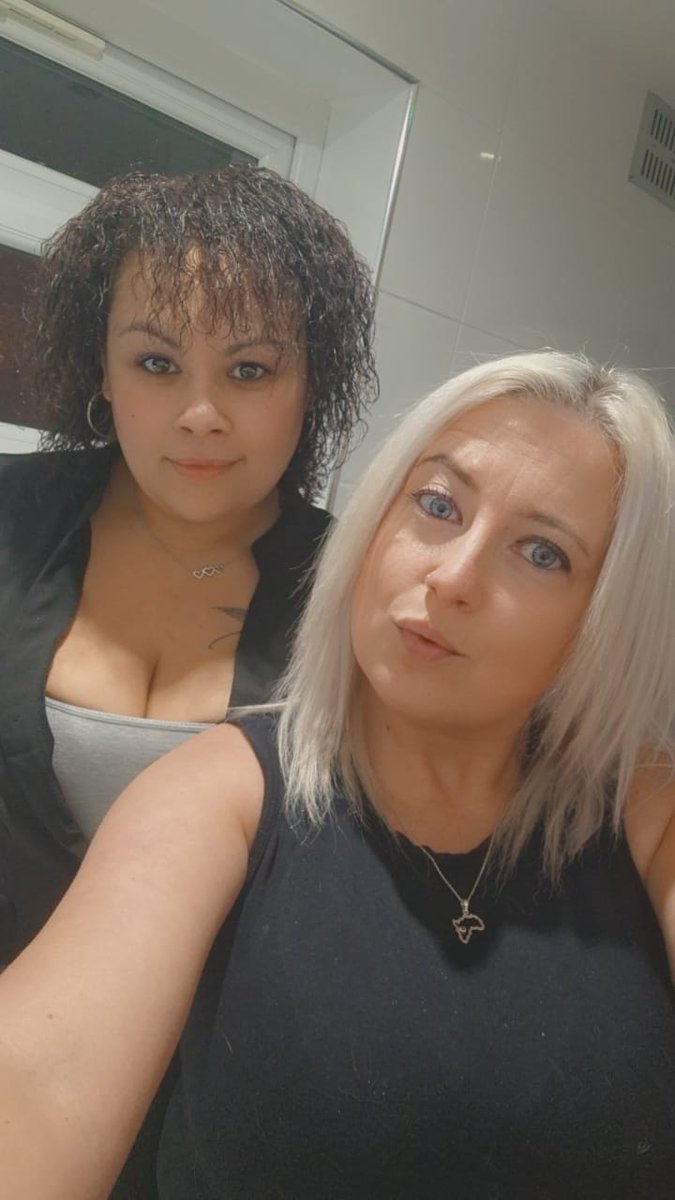donnaHumph1805's tweet photo. Nice end of term curry night out #2weeksoff @stephy5489 https://t.co/EB8hQjqwul
