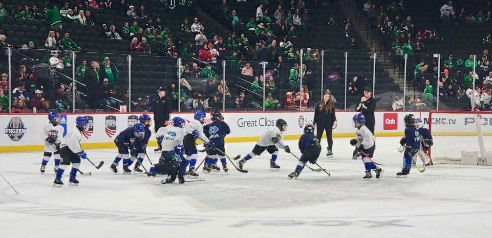 Thanks to @TheNCHC for having these Minnetonka mites skate between the first and second periods of the first game of the NCHC Frozen Faceoff tonight!