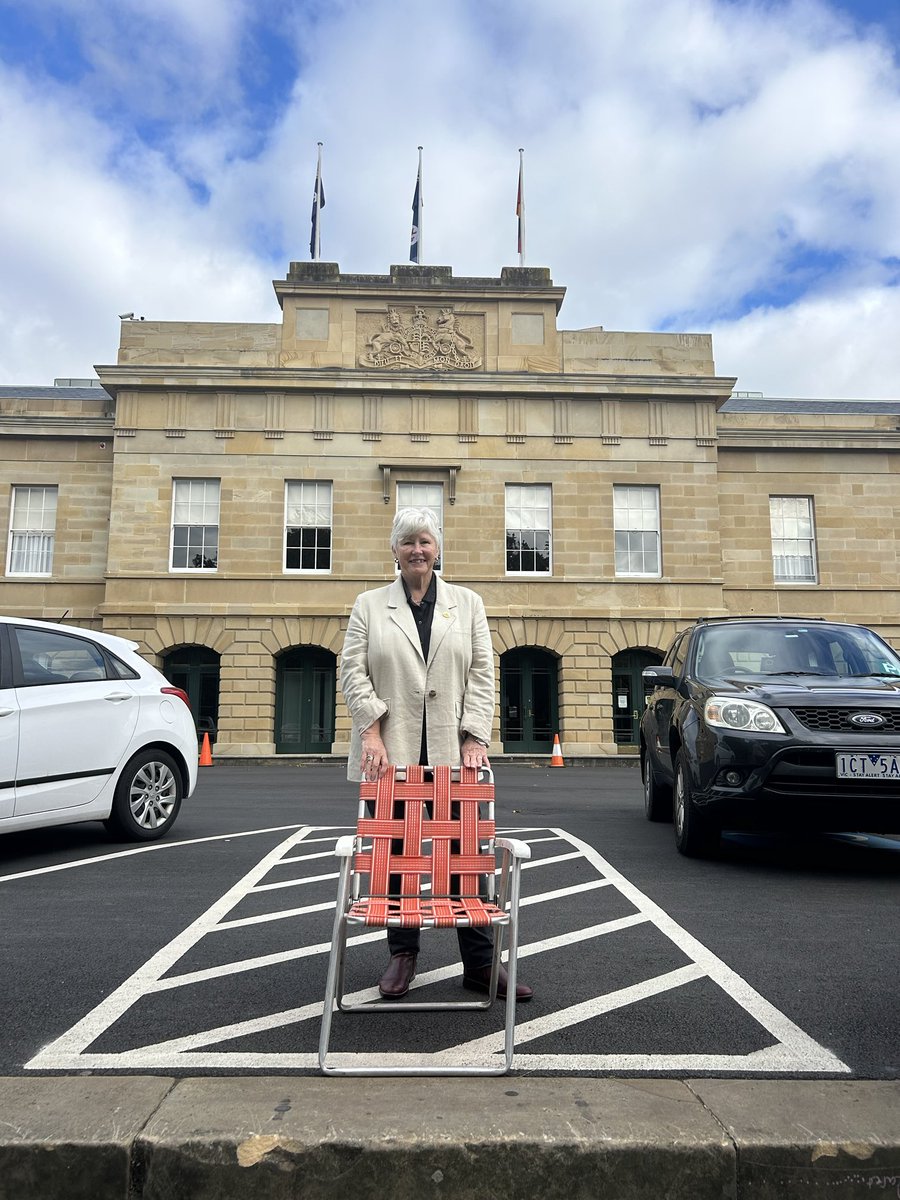 I have waited 26 yrs for today. In 1998 Tas Lib and Lab combined to destroy Tas Parlt democracy to get rid of ⁦@Greens⁩. I saw our Parlt desecrated as they actually cut out the crossbench- legislatively and physically removed it. They failed. Parlt is restored. #politas