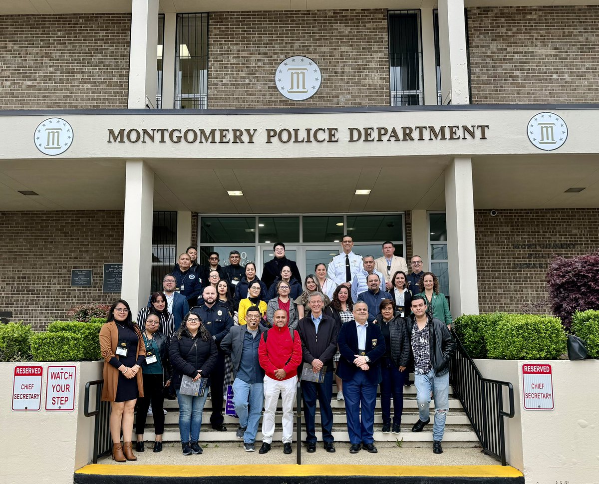 mpdmontgomery's tweet photo. Thank you @CALEA_org @CaleaMexico Mexican Delegation for touring our department to gain knowledge regarding our operations. We are happy that the work done by the Montgomery Police Department has peaked interests on an international level. 
#MPD 
@CityofMGM https://t.co/sTErtrMRXR