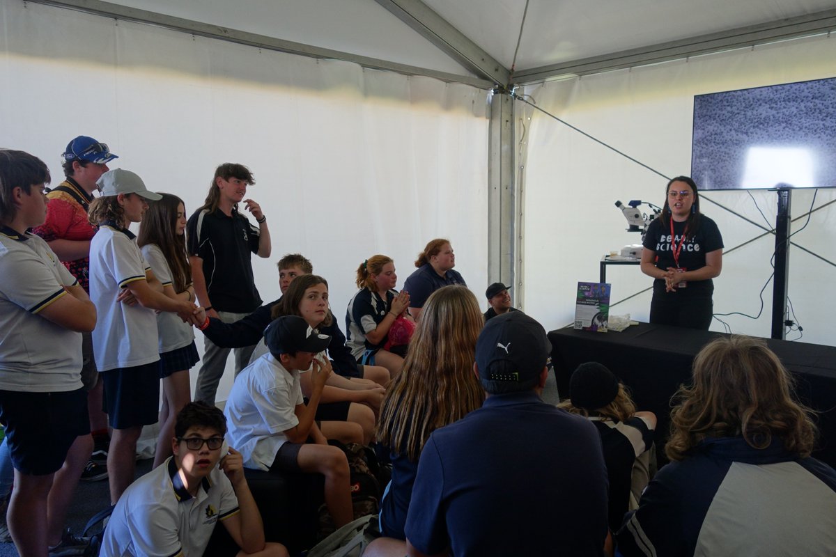 🔬 Here are some deadly learners discovering an unseen world under the microscope with Dr. Katrina Wruck, at the FORMULA 1 ROLEX AUSTRALIAN GRAND PRIX 2024. DeadlyScience is in the Innovation Hub presented by Blue Diamond Machinery x Toyota Australia.