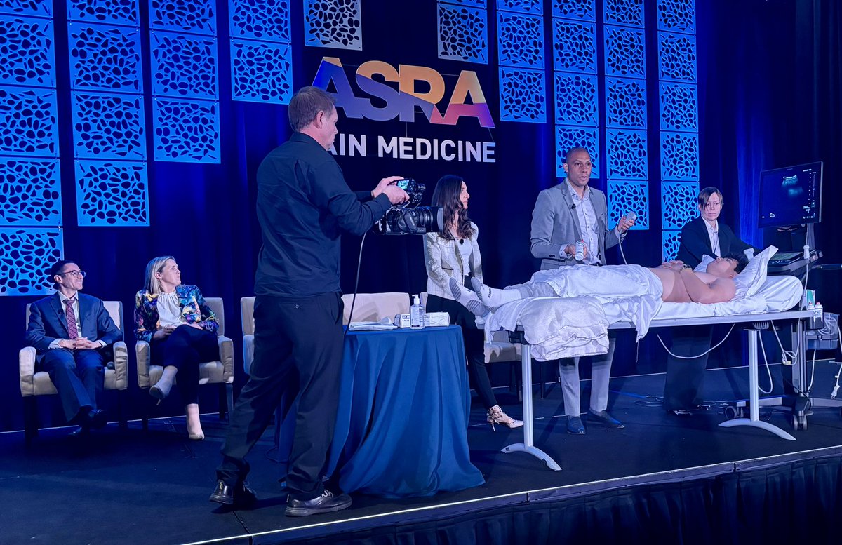 Another star-studded session at #ASRASPRING24 - live scanning demo by some true clinical experts and master educators @EngySaid_MD @rosie_hogg @shaskinsMD Steven Porter and Becky Johnson