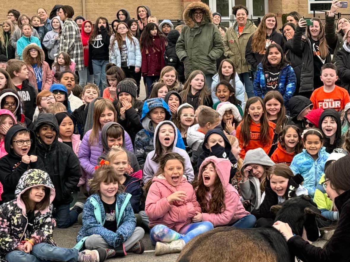 Our students read over 42,000 minutes during our spring Read-a-thon! To celebrate the success, Mrs. Krell kissed a (fake) chicken, goat and pig! What a fun way to end the day before we kick off Spring Break!