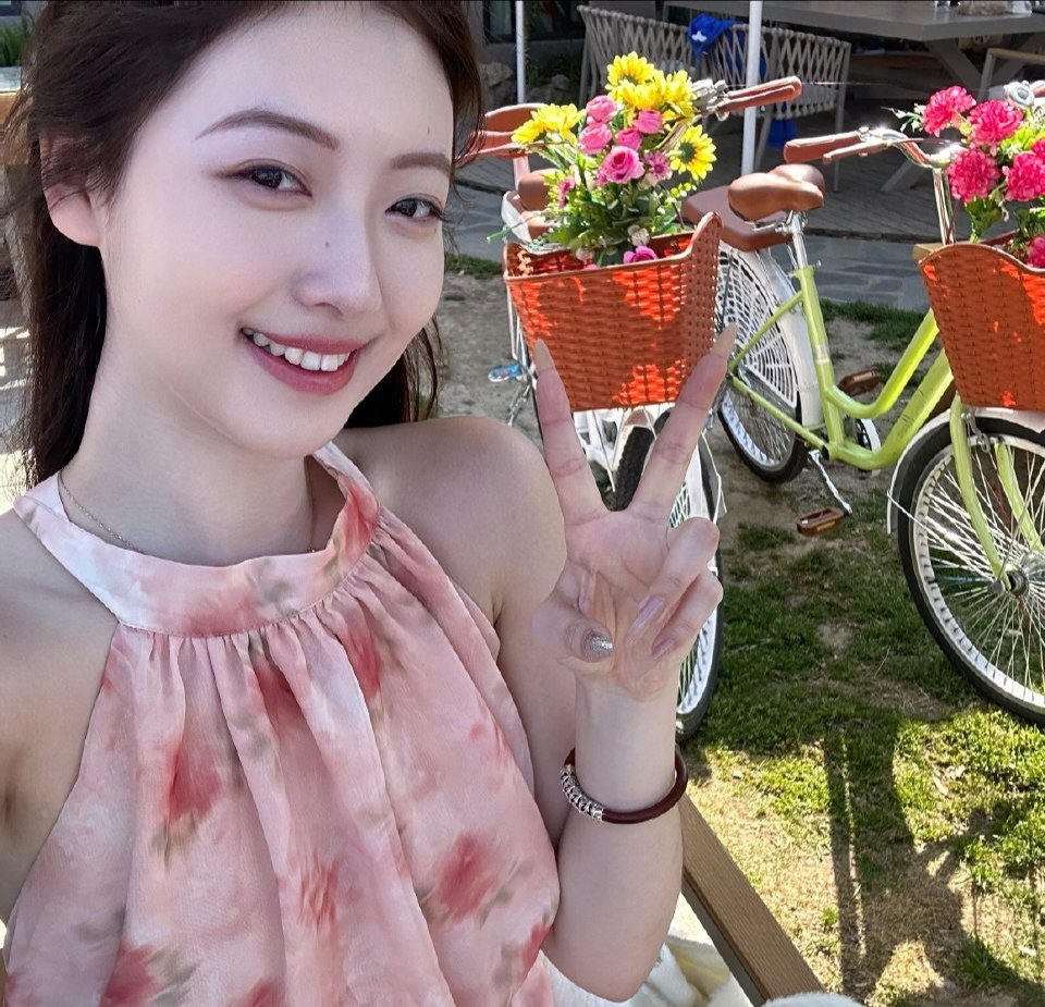 春暖花开，有没有人一块约起来。 https://t.co/8EpFTlK7KJ