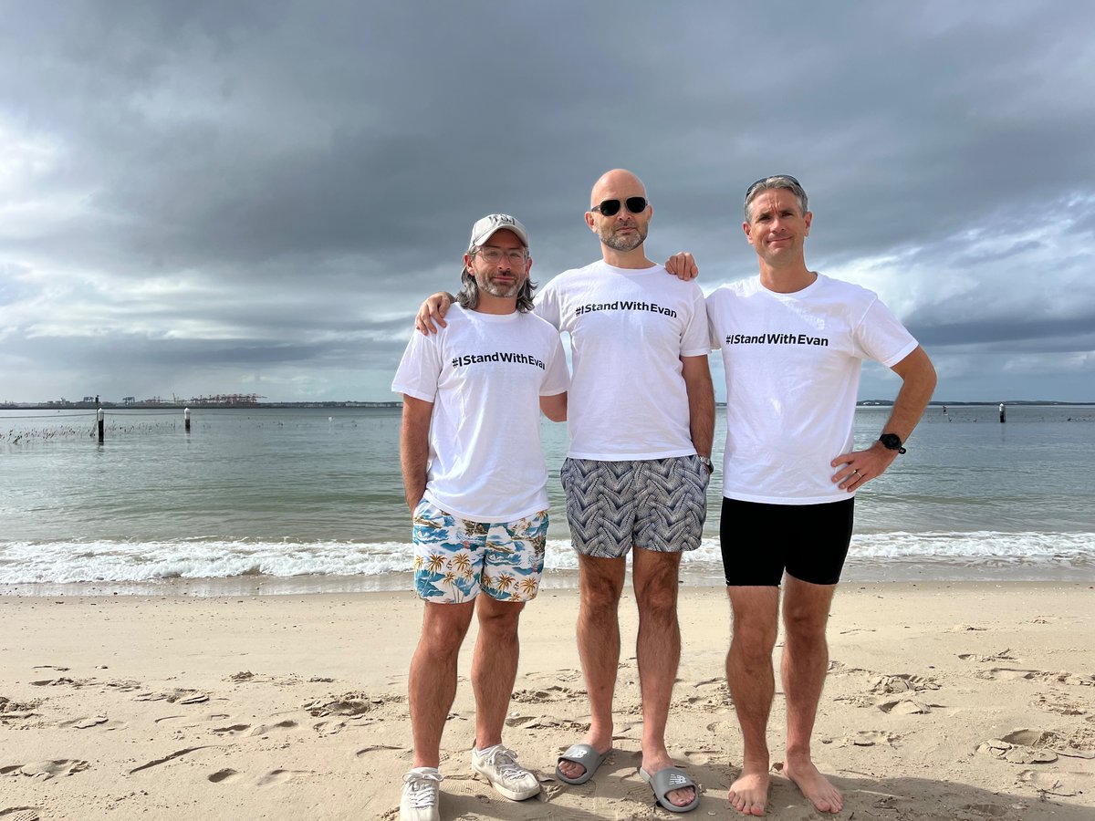 Delighted to swim with @StuartLCondie and @Mike_Cherney at Brighton Le Sands in Australia to show solidarity with another WSJ colleague, Evan Gershkovich, who is wrongfully detained in Russia. #istandwithevan #iswimwithevan #journalismisnotacrime