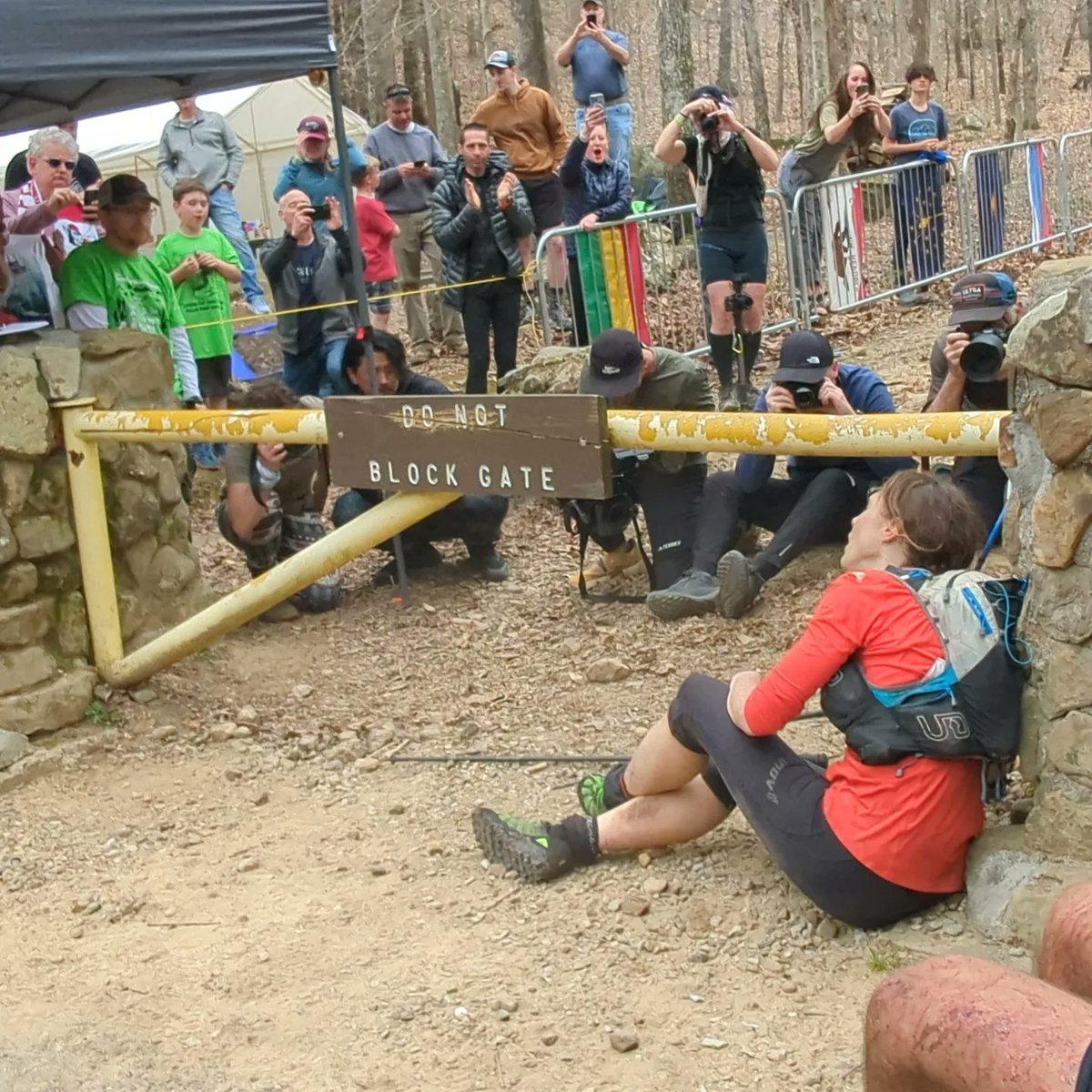 Gary Robbins tweet media