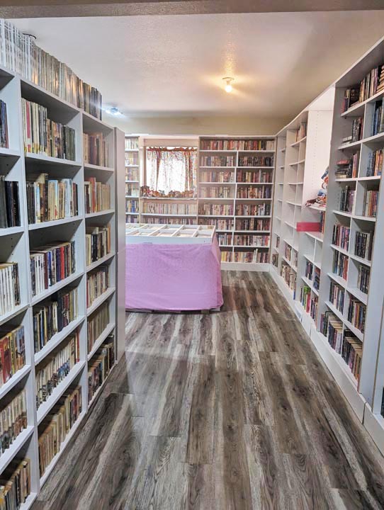 lorisbookloft's tweet photo. "I like good strong words that mean something." ―Louisa May Alcott, Little Women #WritingCommunity #writer #BooksWorthReading https://t.co/S0sXE18QGW