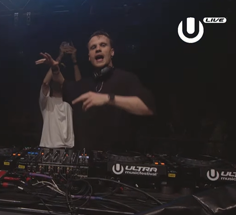 jgarciacl's tweet image. muy bueno Maddix en Ultra Miami  y se cortó el streaming por la lluvia #UltraMiami2024