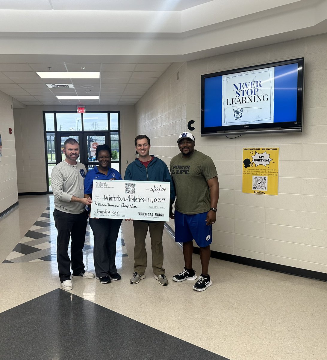 We are proud of @WboroSports and @mansfield16 for the hard work and dedication on our athletic program fundraiser. Great things are happening! There is always WIN in Winterboro! 💙🐶