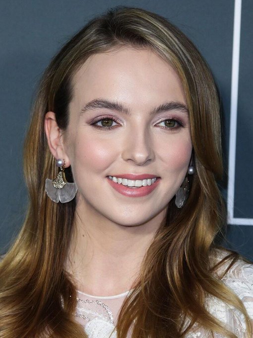 JODIE COMER - Página 5 GJUSVv6WAAAlxCh?format=jpg&name=small