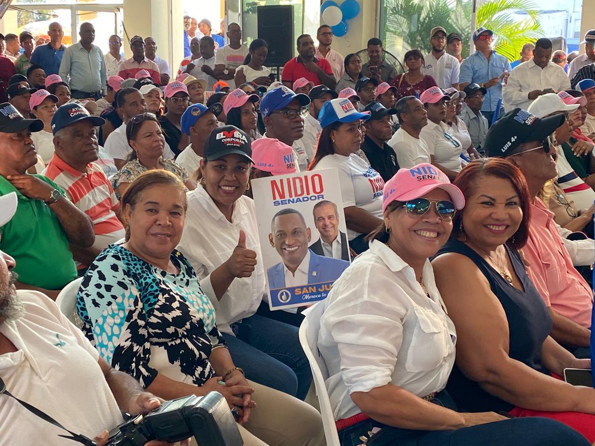Gran acto de apoyo a nuestro próximo senador <a href="/NidioSenador/">Nidio Encarnacion</a> 

#ElviraDiputada
#NidioSenador 
#SanJuan #seguimoscambiando