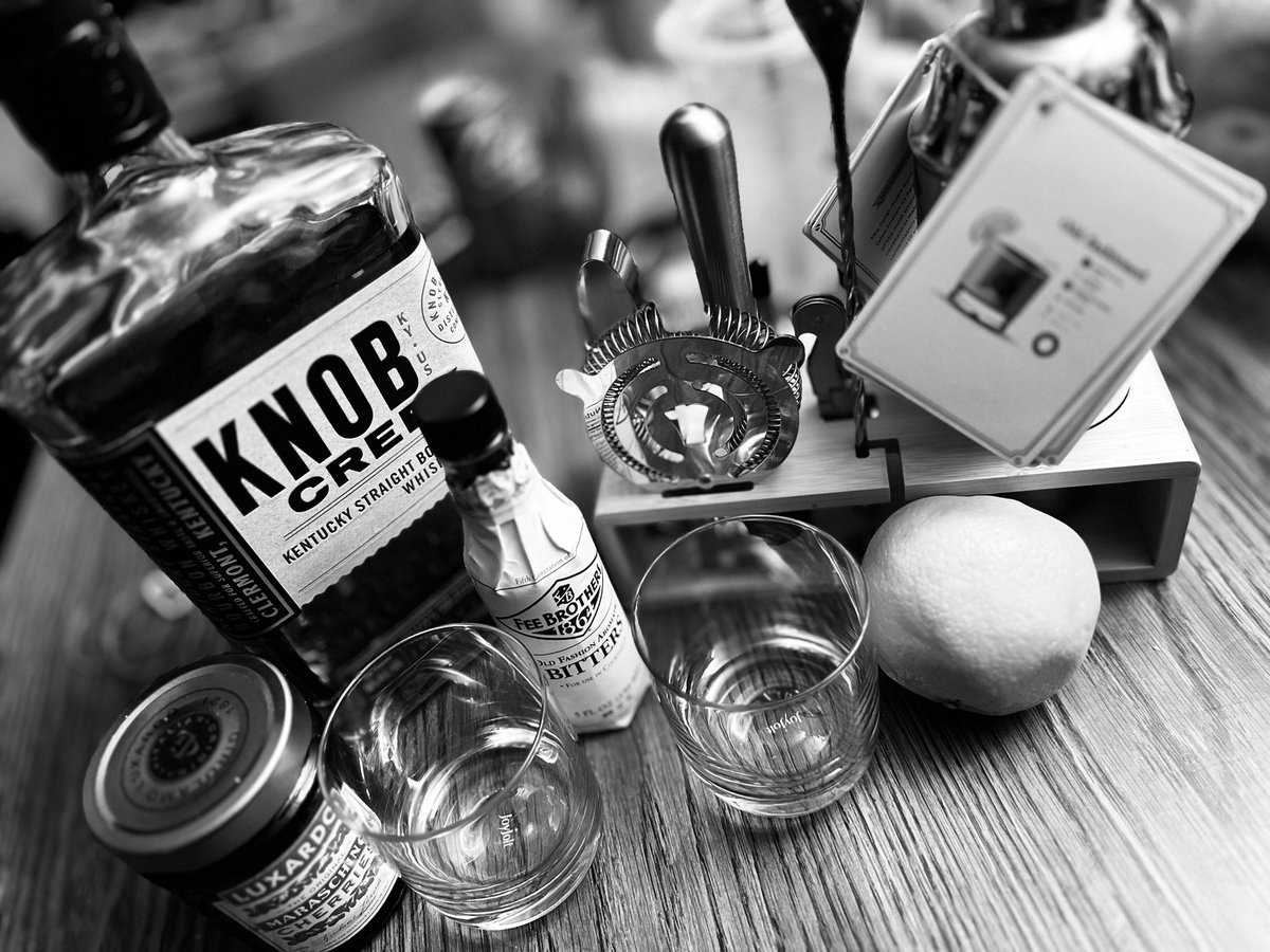 bigdaddyrincon's tweet image. Moved #SundayFunday #oldfashioned to Saturday this week. Courtesy of @KovandaKadin @KristinRincon5  great company this evening. #bourbon @knobcreek spread the word @BourbEnthusiasm @bourbon