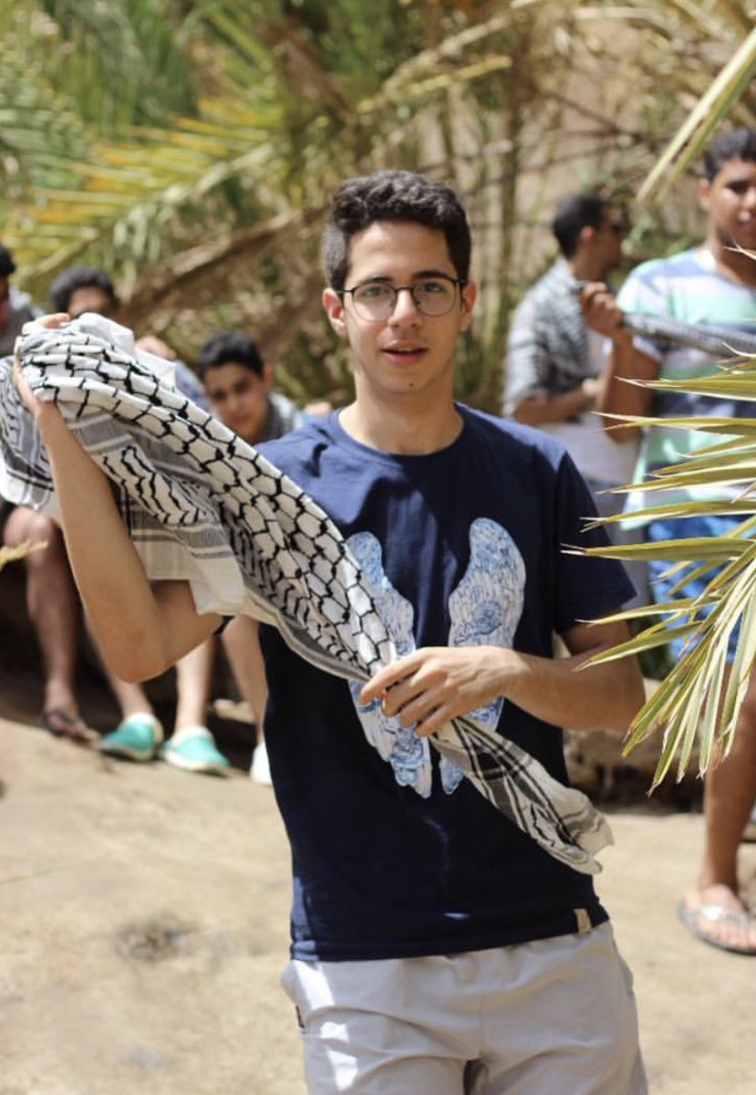 جعبوب كمل 5 سنين. 
الفاتحة على روحُه الجميله 🤍
افتكروه طول رمضان في دعواتكم