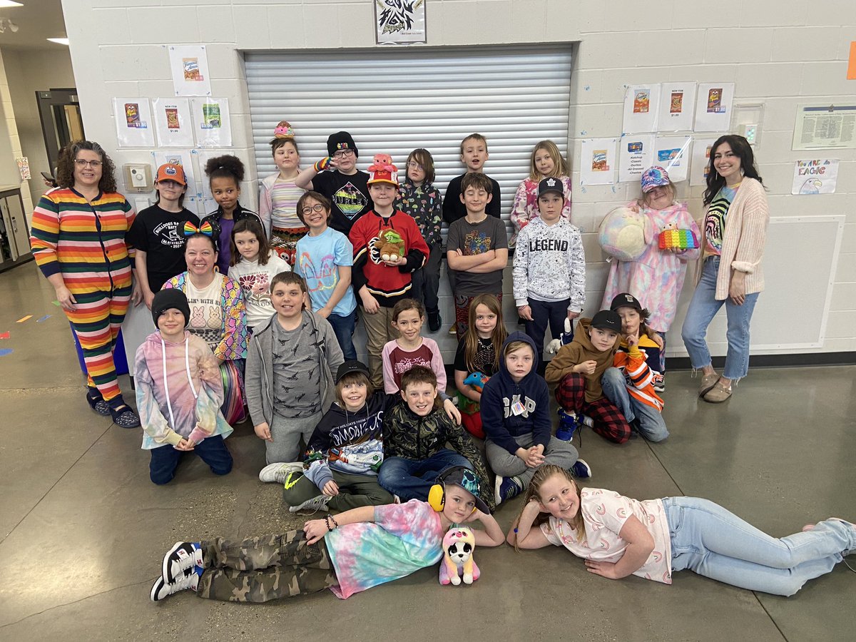 Rainbow dress up day was the best way to finish up our nutrition week <a href="/IRIC_WC/">IRIC</a>