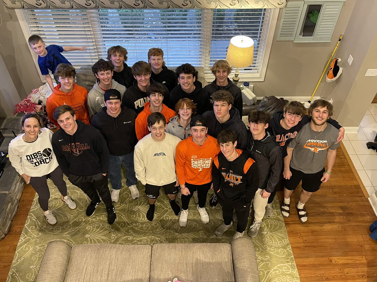 Anderson Raptors Baseball (@ahsraptorsbase) on Twitter photo Varsity Team Dinner before the 2024 Season Opener! Thank you <a href="/tiffany_brennan/">Tiffany Brennan</a> for being a great 👩🍳 #GoRaps Varsity Team Dinner before the 2024 Season Opener! Thank you <a href="/tiffany_brennan/">Tiffany Brennan</a> for being a great 👩🍳 #GoRaps
