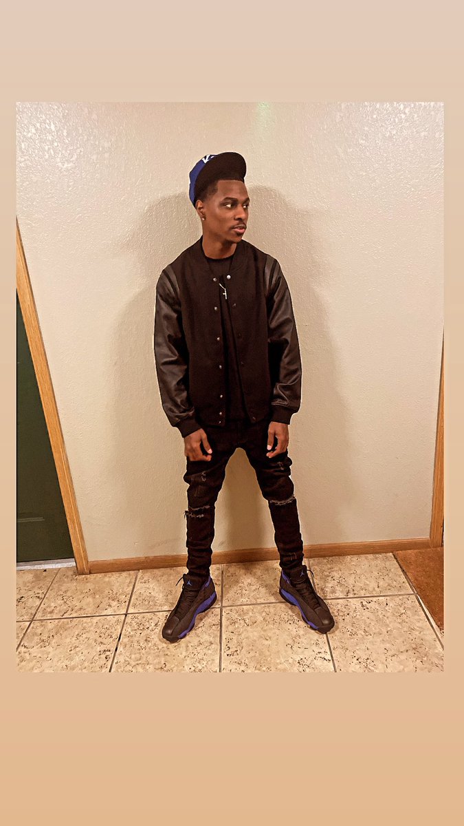 King_Ray33's tweet photo. Keep it 2 Virgils’ https://t.co/R3TZ8X6t0D
