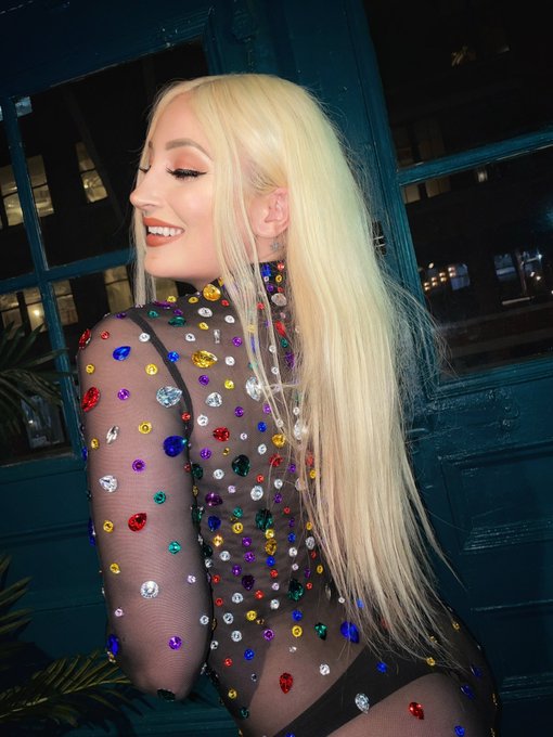 Made it to @SONICBOOMB0X ✨  This place is worthy of a photoshoot.. and I wore the perfect dress 😍 #PAXEast2024<a class="tags" target="_blank" title="On Twitter" href="/?out=eyJ0eXAiOiJKV1QiLCJhbGciOiJIUzUxMiJ9.eyJpYXQiOjE3MjI0OTk2OTEsImlzcyI6InR3cG9ybnN0YXJzLmNvbSIsIm5iZiI6MTcyMjQ5OTY5MSwiZXhwIjoxNzU0MDM1NjkxLCJyZWRpcmVjdF91cmwiOiJodHRwczovL3R3aXR0ZXIuY29tL1NPTklDQk9PTUIwWCJ9.LJInLw1l33Q1PI9HGBTnlBE8b-6dP_JdvcIqwoWZZokcpggZXLBQf9ru7u28cHw1euwUdkkLu297zLybmG-kBw">@SONICBOOMB0X</a><a href="/tag/paxeast2024"class="tags"><span>#paxeast2024</span></a>