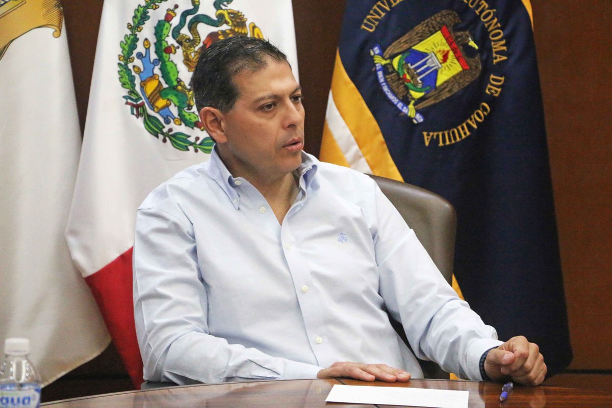 El rector Octavio Pimentel Martínez expresó su apoyó a la internacionalización de la máxima casa de estudios

Jesús Medina

LA PRENSA

SALTILLO, COAHUILA. -  En reunión encabezada por el rector Octavio Pimentel Martínez, la coordinadora de Relaciones

laprensadecoahuila.com.mx/2024/03/22/for…