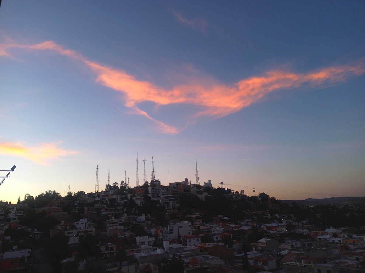 monicmg's tweet photo. Lindo atardecer en #Durango
#Mexico
#FOTOS https://t.co/KFltKmVEeX