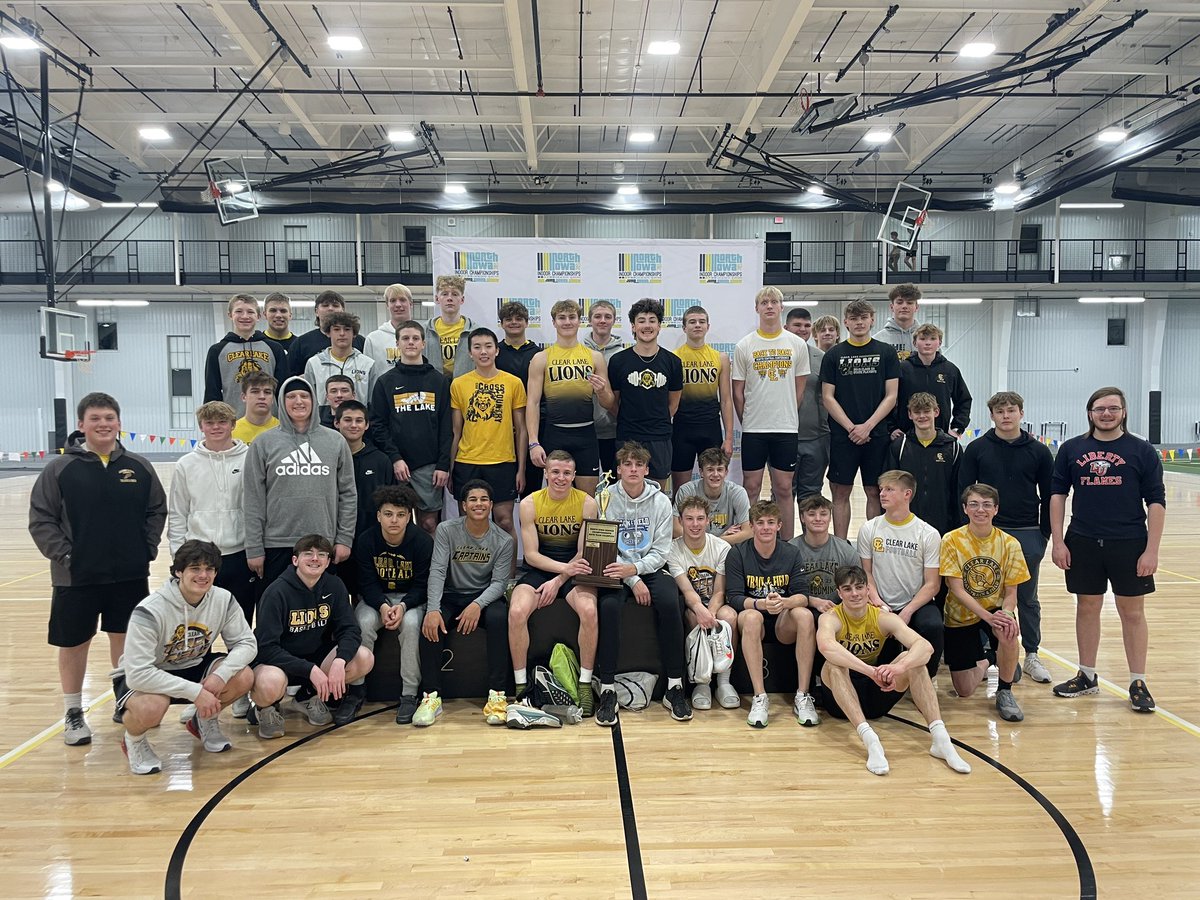 🏆 The Clear Lake Lions 🦁 are your North Iowa Indoor Track and Field Champions‼️ For the second time, Clear Lake Lions Boys and Girls sweep the North Iowa Indoor Track and Field Championships. 🧹🧹🧹
#iahstf #lakefast #lionspeed