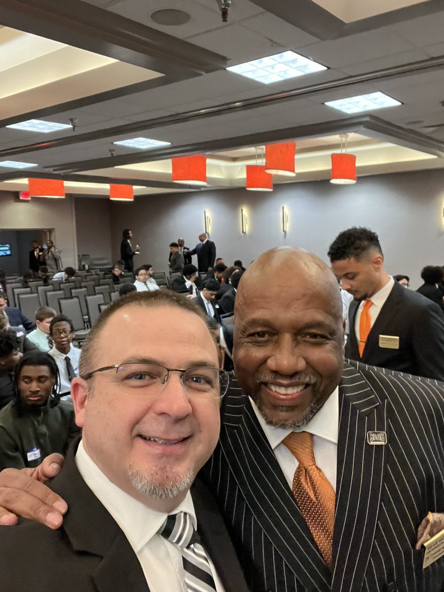 Kevin Morrison tweet media