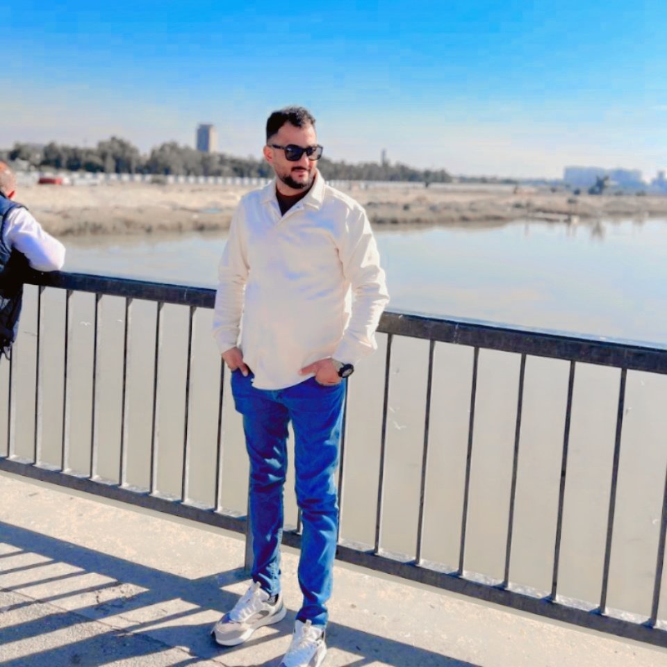 a__r_8's tweet image. #صورة_ملف_شخصي_جديدة