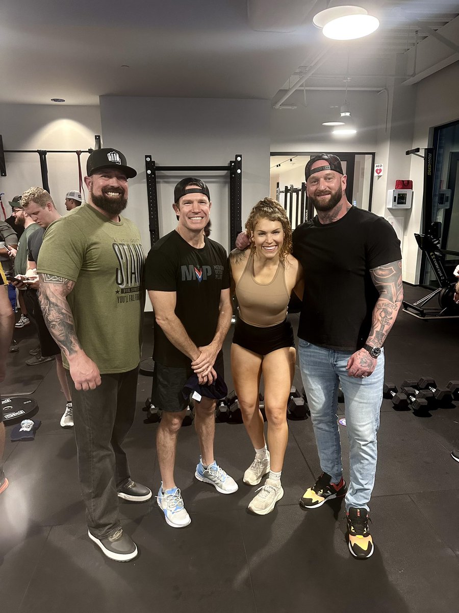 Had a blast joining @VetsandPlayers Austin! @NateBoyer37 & @JayGlazer are impacting so many lives in the mental health community & beyond. So pumped they’re in ATX! We all struggle, YOU ARE NOT ALONE!! 👊🏼💥 #Teammates #Encouragement