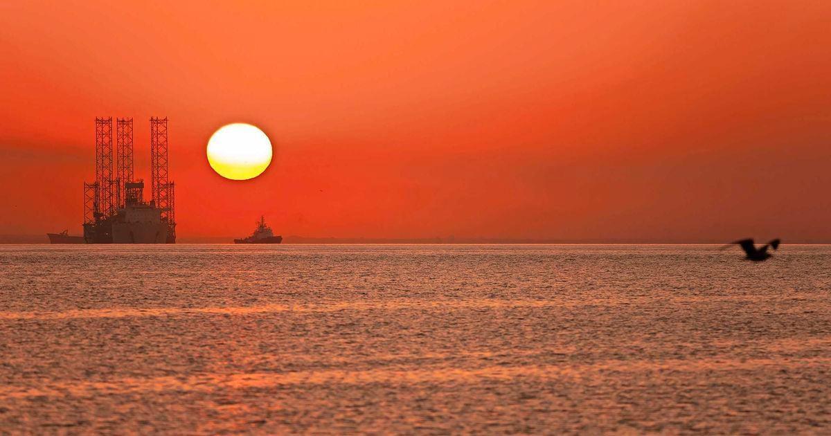 Suriname ziet na oliemiljarden ook rijkdom uit gaswinning: ’Gouden gordel voor kust’ telegraaf.nl/financieel/478…