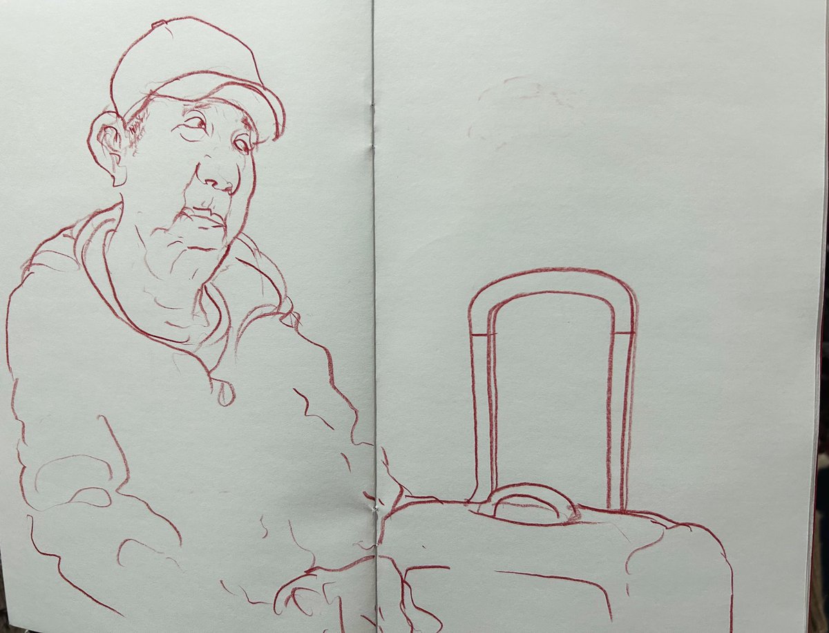 AkashBhatt72's tweet image. 22-03-24 Man with a suitcase
#beensomewherenice #dontknow #goingsomewherenice #idontknow