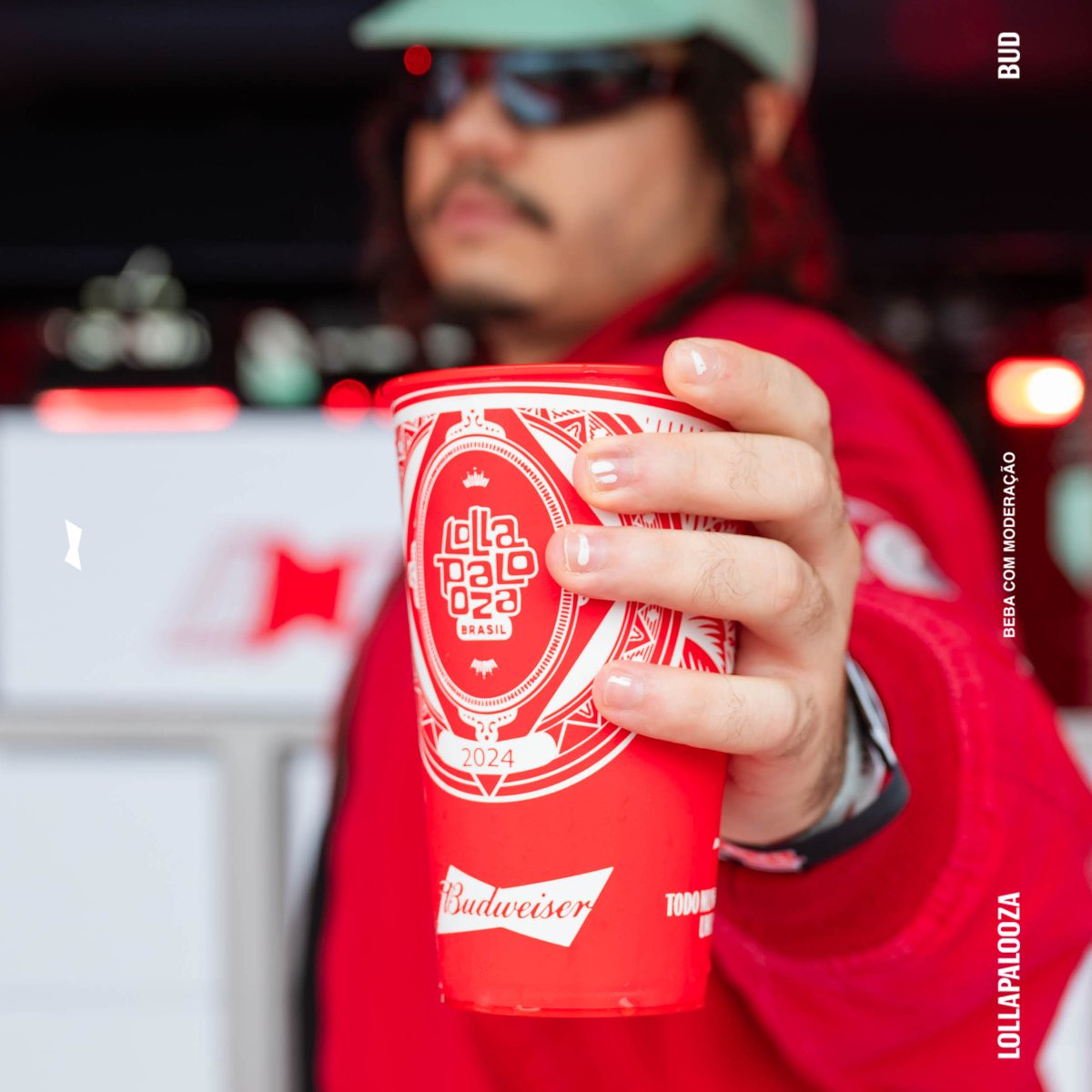 Budweiser_Br tweet picture