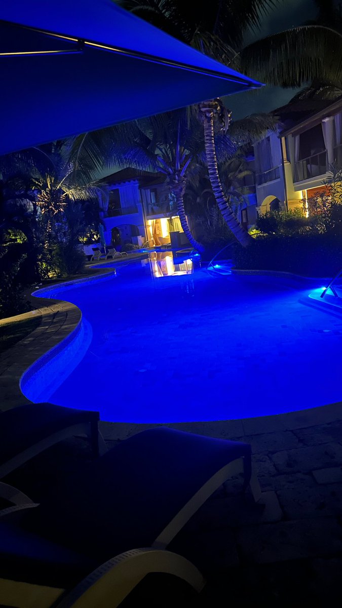pau1a69's tweet photo. #sandalsroyalbarbados https://t.co/zdt1ptrUBT