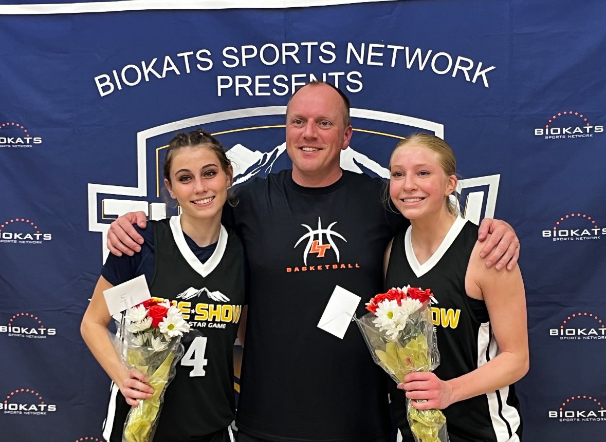 Had a great time @TheShowColorado all star game! With @avagavi2 ! 🏀💙@LadyTitanSwish @coach_pitz @hoopstracker @PGHColorado @girlsbballco @grithoops