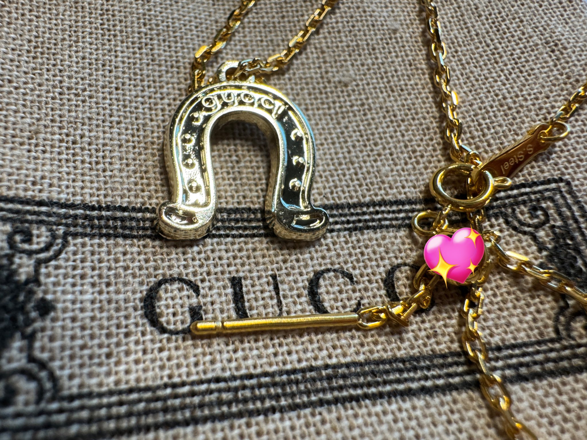 GUCCIアドベントカレンダー2024 GUCCI馬蹄チャーム GUCCIアドベントカレンダー2024 GUCCI馬蹄チャーム