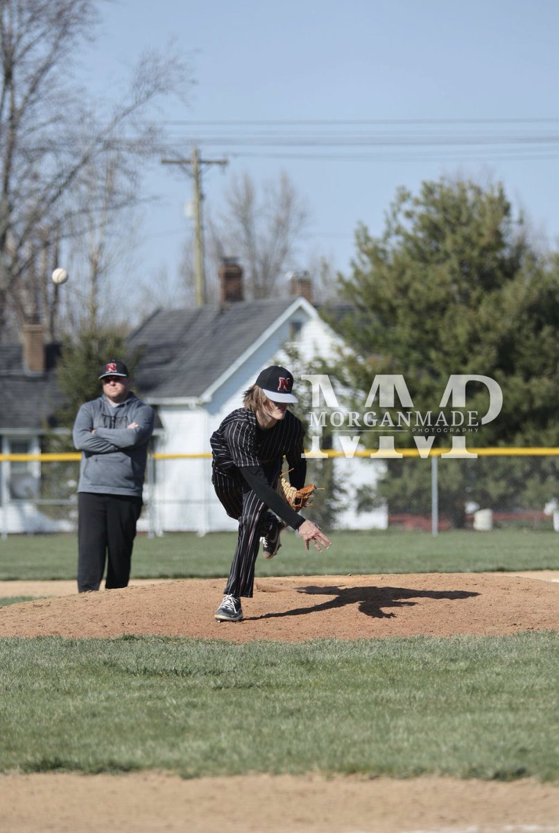 Oh, who dat!? 🥰
Also, why is Coach so excited in these pics?!  😜🤣