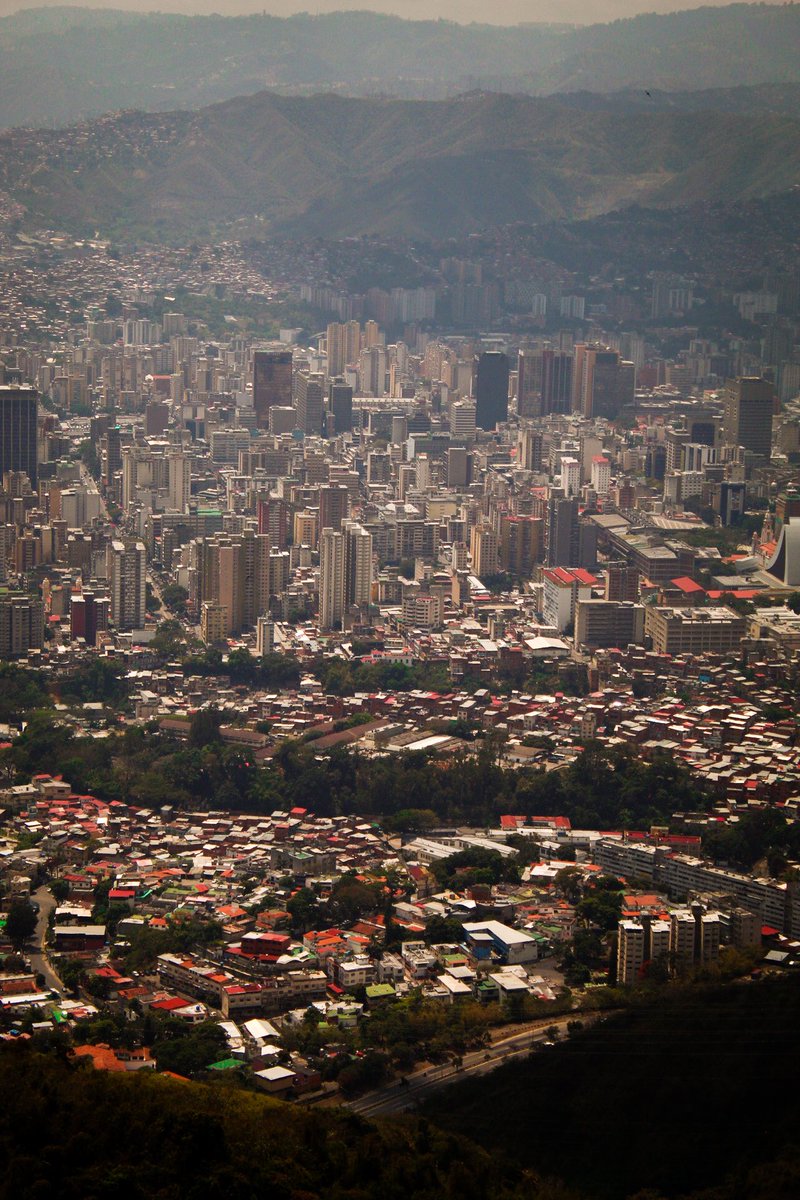 ccn_ninos's tweet image. Día de orar por Caracas, una ciudad llamada a ser ejemplo… toma tiempo y bendice la ciudad, reconoce que debemos generar cambios en el corazón de quienes la habitamos y vivir a la luz de la verdad bíblica
¿Dispuesto a orar por Caracas?