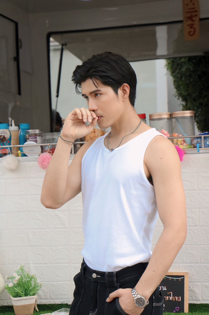 กล้ามเป็นมัดๆ พ่อเจ้าพ่อคุณเอ๊ยยยย😳🤭
ตัสทำใจแอดไม่ค่อยดีเลย😮‍💨
#ตัส
#ตัสทศวรรษ 
#buutuss
#buutuss_fanclub
#คนรักตัส🌻
#ทานตะวันของตัส🌻