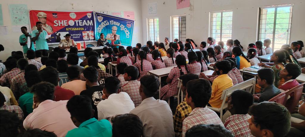 #SheTeam Suryapet conducted awareness programme at MODEL SCHOOL, Gaddipally village of Garidepally PS.
1. 100 dail 
2. Safety women
3. How to approach She team
4.  Harassment 
5. complaint
6. Women Trafficking
7. Cyber crime
8.Dial 100
9. Child marriage
10. Road safety .