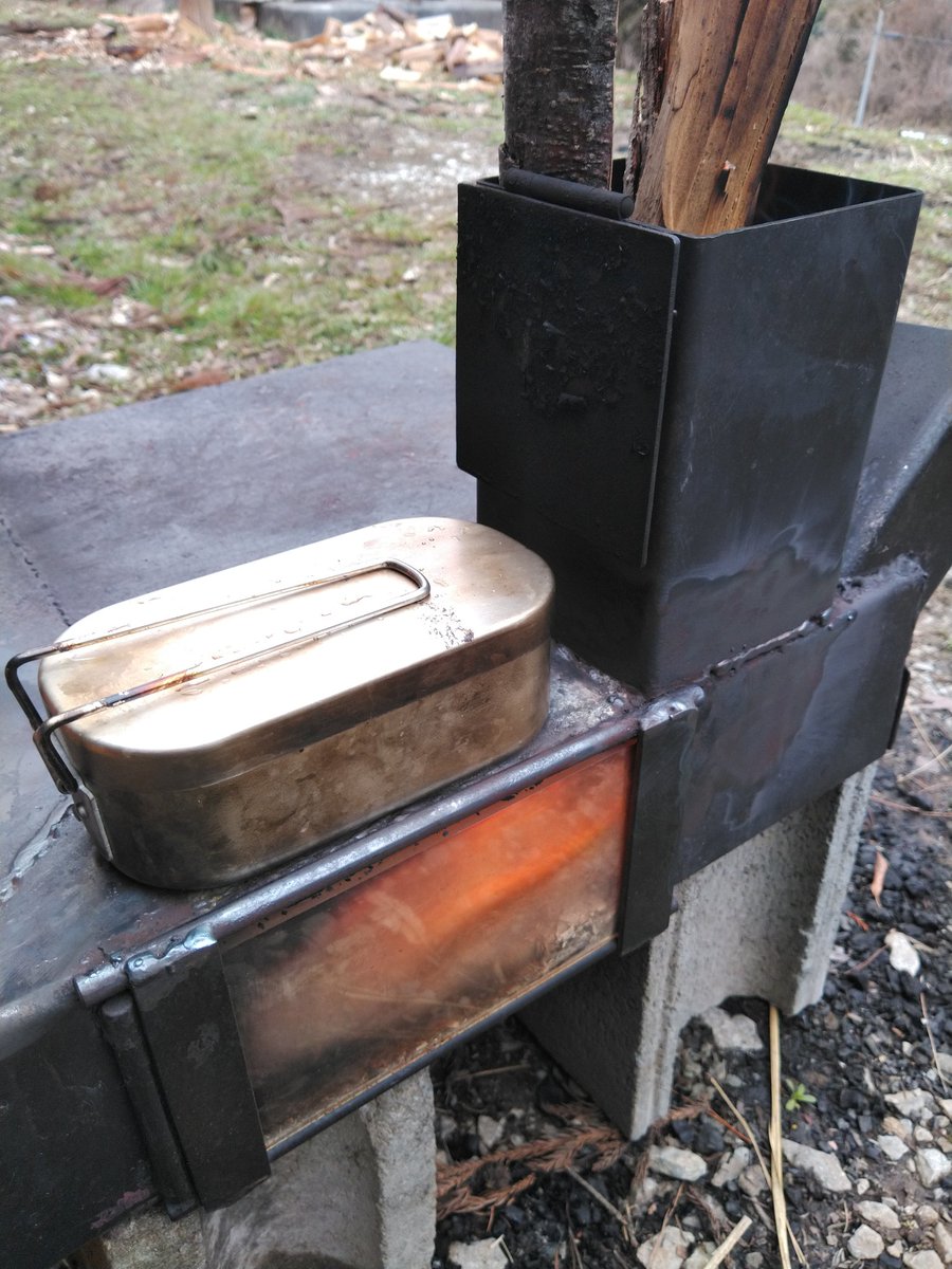 寒い💦また雪降って来た雪❄️
ご飯の準備🍚💦