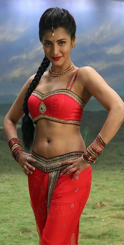 INDACTRESSPIC's tweet image. Saturday Polls

Who is best Suited for the Term #Maami 

#ShrutiHaasan - repost/Comment
#TrishaKrishnan - Like

#Trisha #Shruti #SaturdayMorning