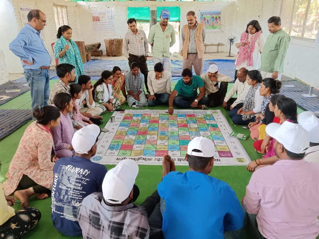 5-Day Youth Camp for building capacities and perspectives of each other on ' Peace, Fratenity and Constitutional Values' organised by Vikas Samvad in Umaria (Madhya Pradesh). What type of Society and Country we want to achieve and what role they perceive in realising that Goal?