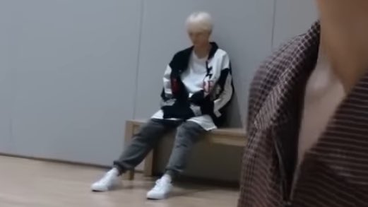 yoon ˙𐃷˙ tweet media