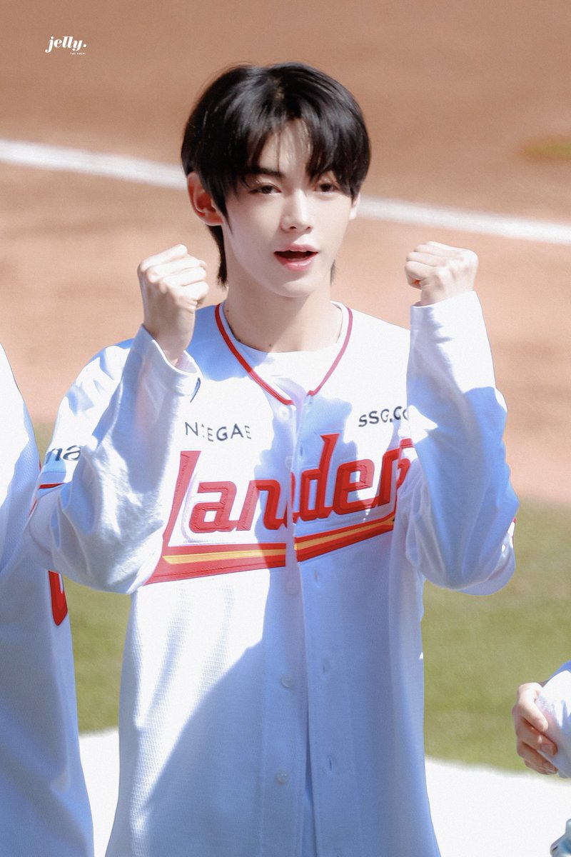 240323

🍬
#HANJIN #한진 
#TWS #투어스 #247WithUs