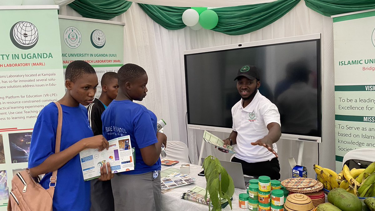 Day 3 NCHE Exhibition IUIU Is showcasing science & technology including innovative alternative medicines and Agricultural products from our faculty of Agro business and natural resource sciences. #islamicuniversityinuganda #BridgingCommunities #Since1988