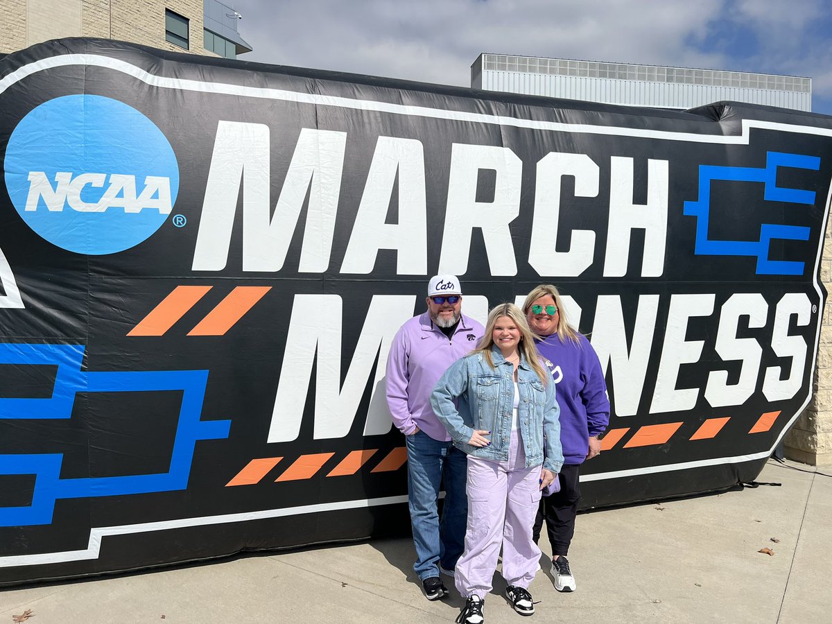 First NCAA game! @KStateWBB wins! 💜🏀 #stilldancing